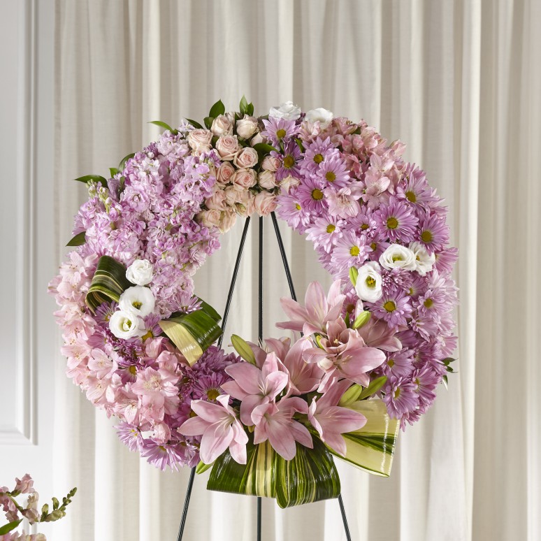 Gift of Warmth Wreath